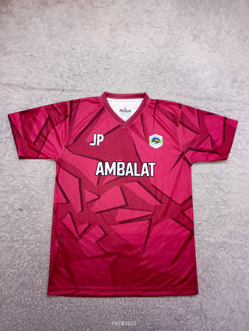 Jersey Ambalat: Merah dengan Desain Geometris & Logo - Jersey Custom PROKAOS