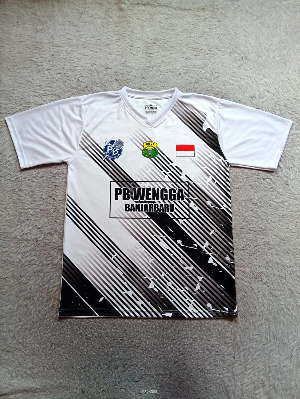 Jersey Badminton PB Wengga Banjarbaru Putih dengan Motif - Jersey Custom PROKAOS