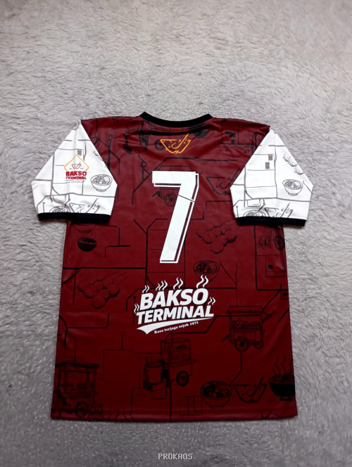 Jersey Bakso Terminal: Merah Marun dengan Detail Kuliner - Gambar 2