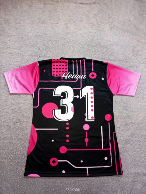 Jersey Bola Merah Muda-Hitam dengan Desain Modern - Gambar 2