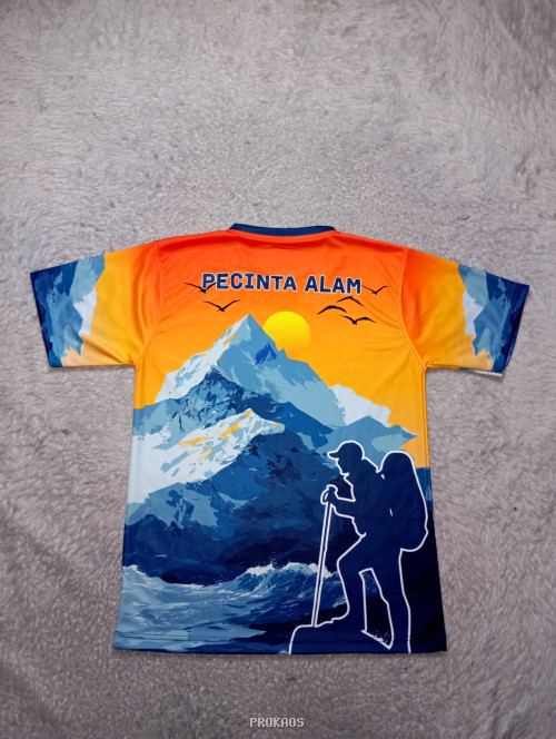 Jersey Hiking: Desain Gunung & Pendaki dengan Gradasi Sunset - Gambar 2