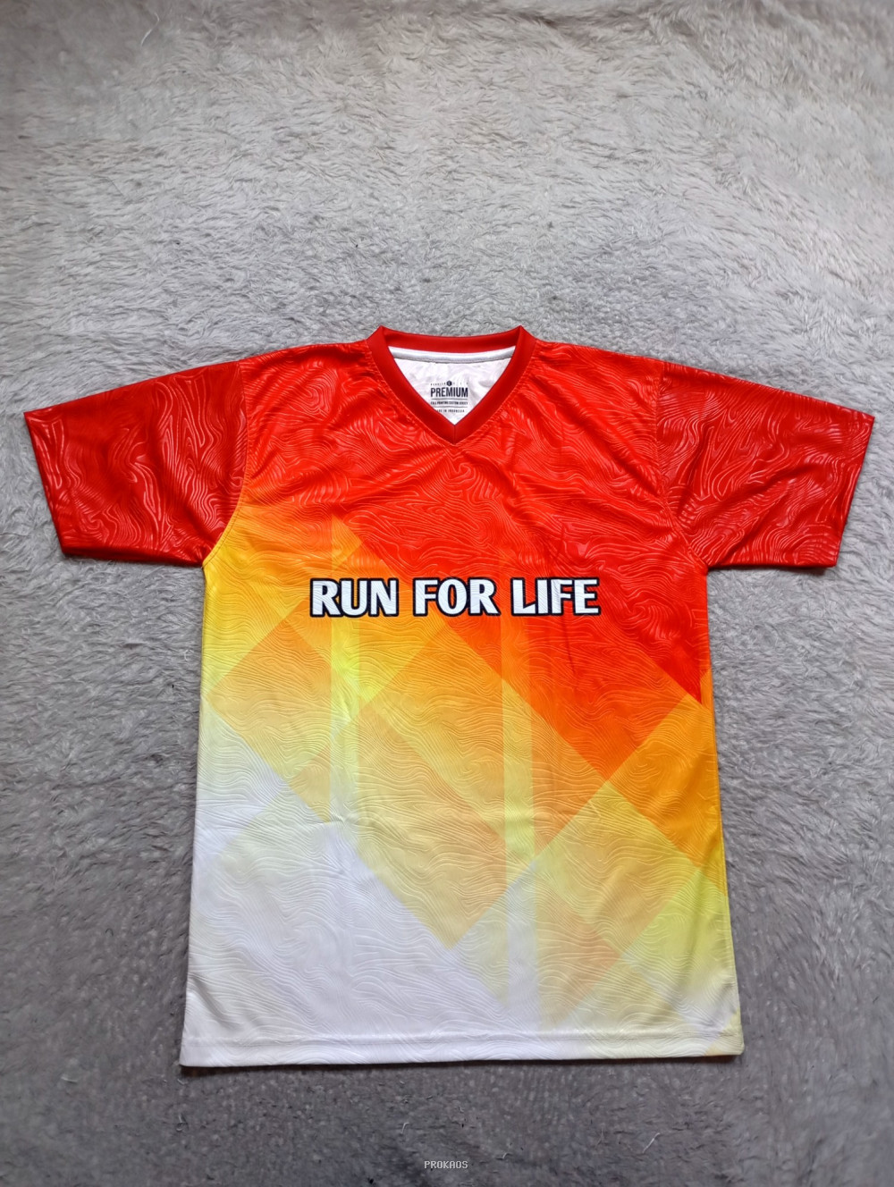 Jersey Lari 'Run For Life' dengan Gradasi Warna Cerah - Jersey Custom PROKAOS
