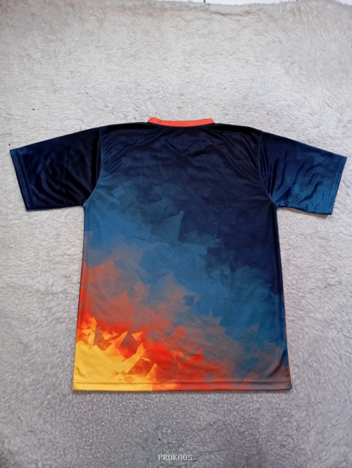 Jersey Lari 'Run For Your Life' dengan Desain Api - Gambar 2