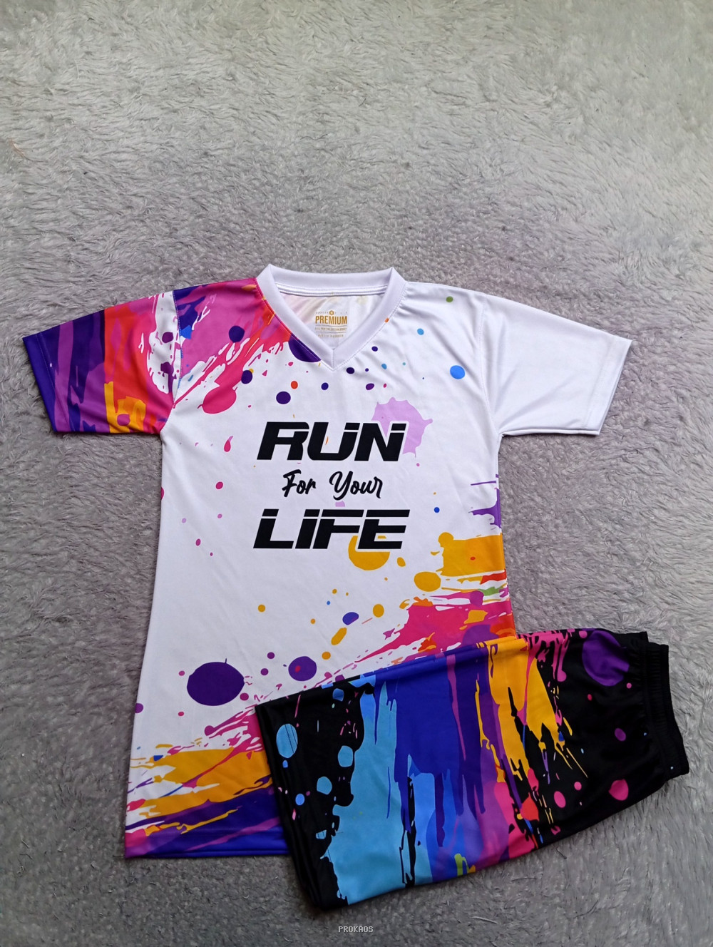 Jersey Lari 'Run For Your Life' dengan Desain Cat Splash - Jersey Custom PROKAOS