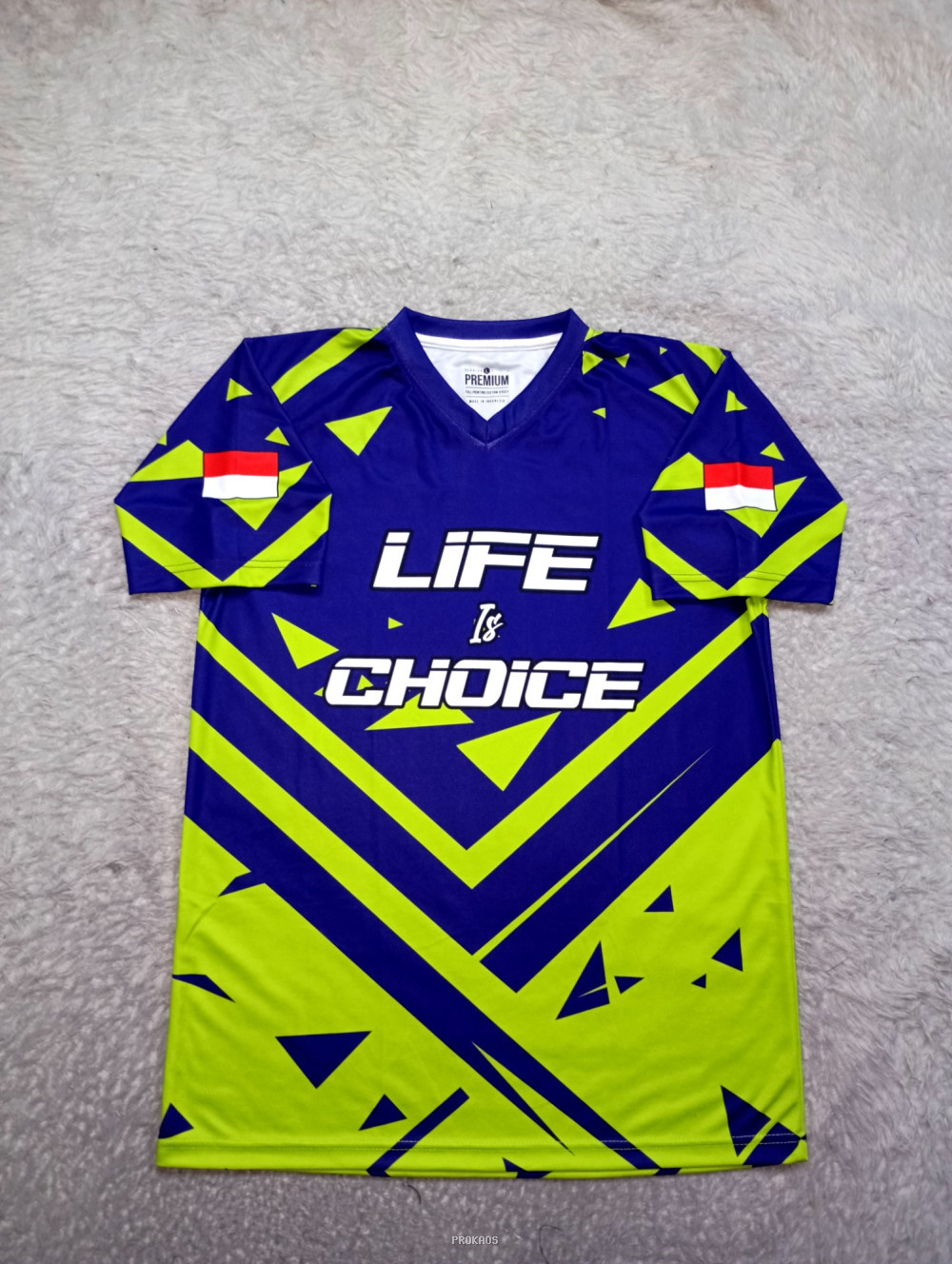 Jersey 'Life is Choice' dengan Desain Geometris & Bendera Merah Putih - Jersey Custom PROKAOS