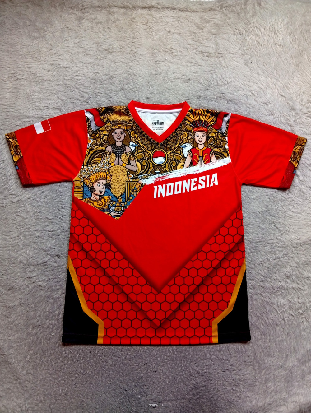 Jersey Merah Etnik Indonesia dengan Motif Wayang dan Batik - Jersey Custom PROKAOS