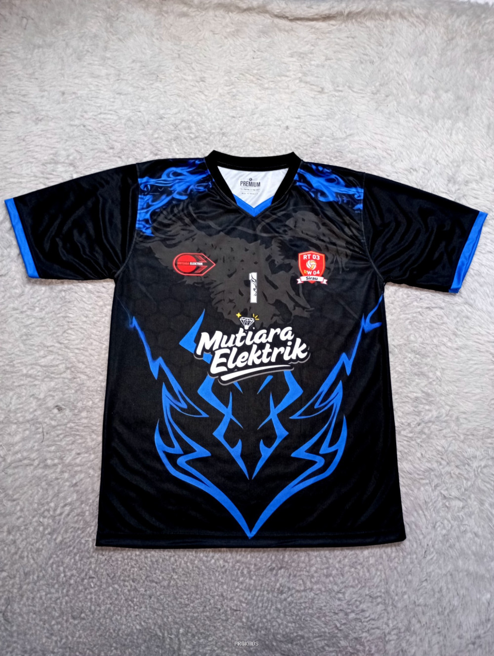 Jersey Mutiara Elektrik Hitam dengan Desain Api Biru - Jersey Custom PROKAOS