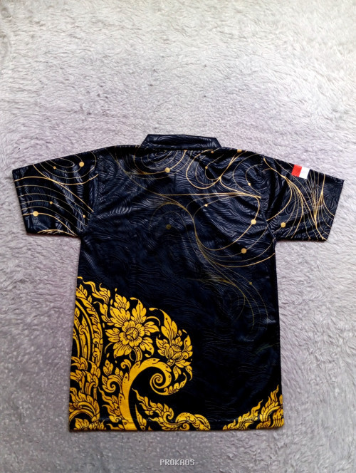 Jersey Pencak Silat Hitam dengan Motif Emas dan Bendera Merah Putih - Gambar 2
