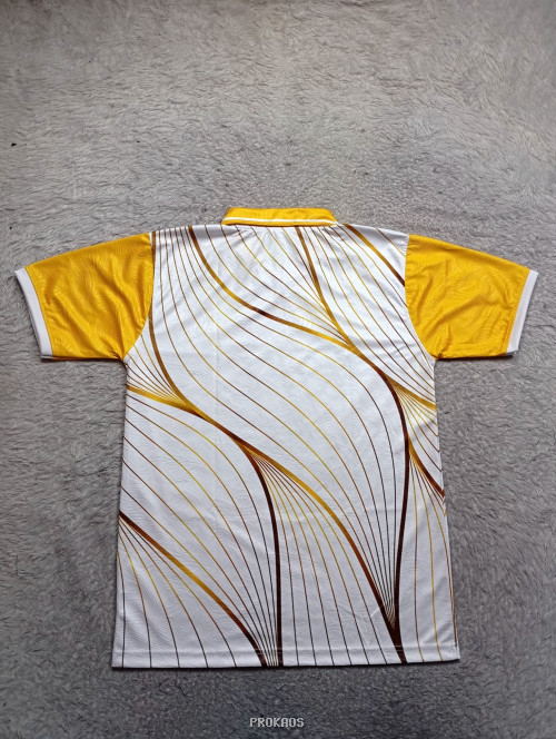 Jersey Putih Emas dengan Motif Garis & Logo Garuda & Bendera - Gambar 2