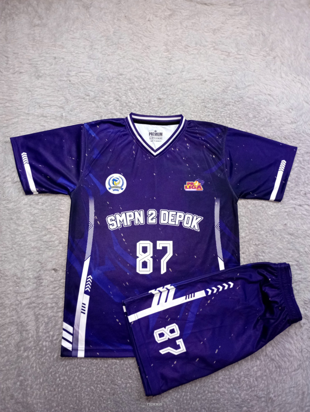 Jersey SMPN 2 Depok: Ungu Beraksen Putih dengan Nomor 87 - Jersey Custom PROKAOS