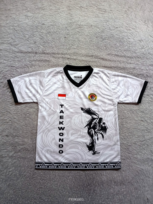Jersey Taekwondo Putih: Desain Dinamis dengan Motif Gelombang - Gambar 3