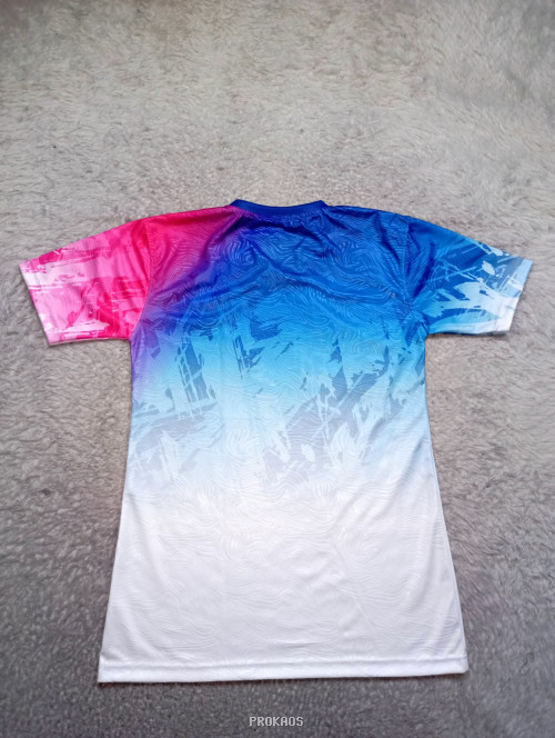 Jersey Trail & Run: Gradasi Warna Cerah dengan Desain Dinamis - Gambar 2