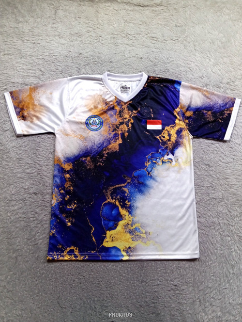 Jersey V-Neck Motif Abstrak dengan Logo dan Bendera Merah Putih - Jersey Custom PROKAOS