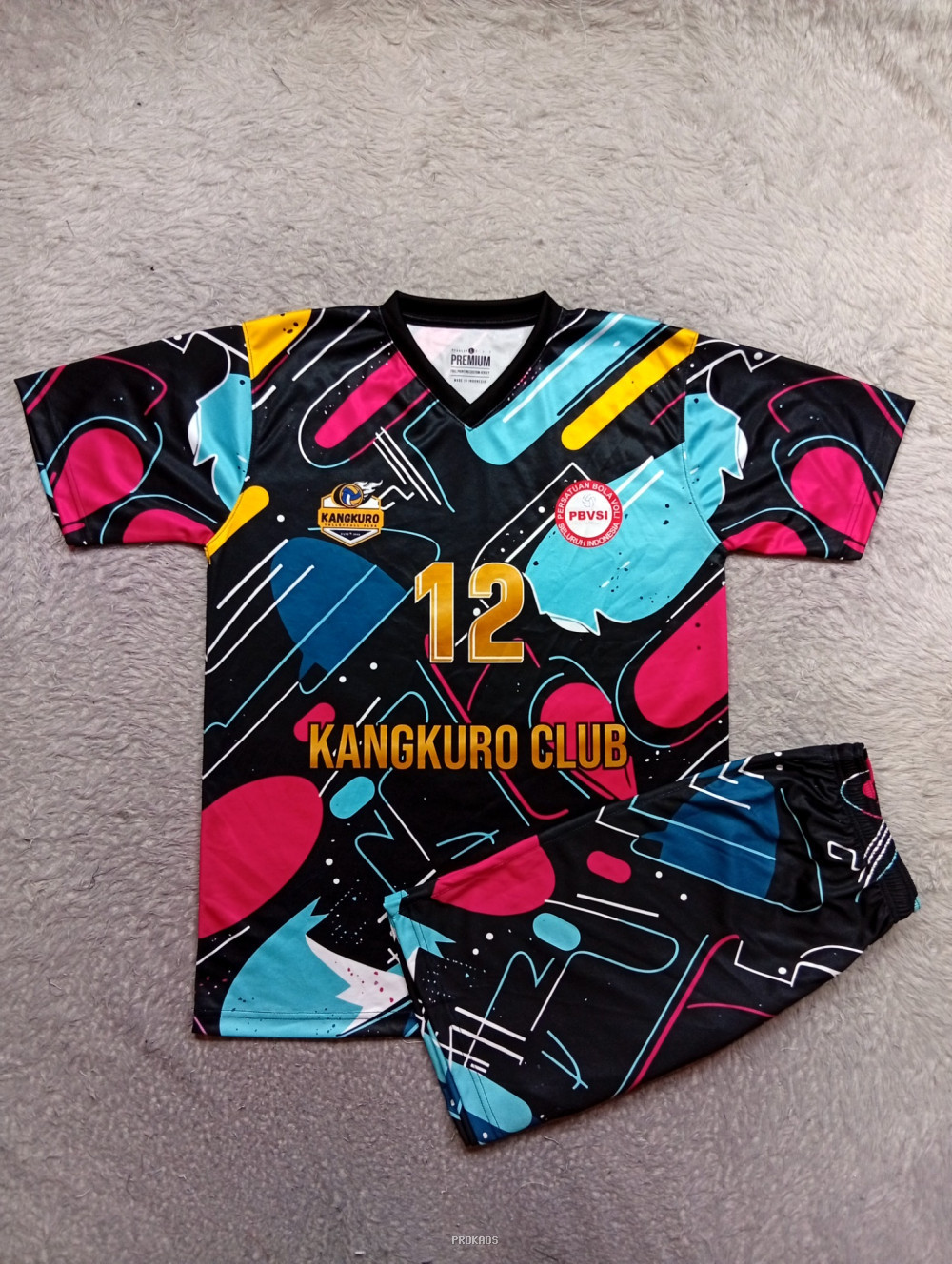 Jersey Voli 'Kangkuro Club' Hitam dengan Desain Abstrak - Jersey Custom PROKAOS