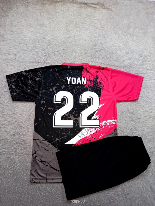 Jersey Voli SMK Muhammadiyah Yogyakarta: Pink-Hitam Motif Abstrak - Gambar 2