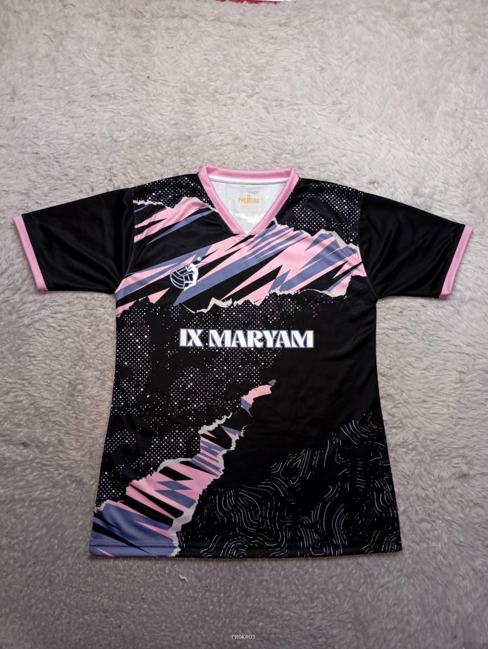 Jersey Hitam IX MARYAM dengan Desain Abstrak & Pink - Jersey Custom PROKAOS