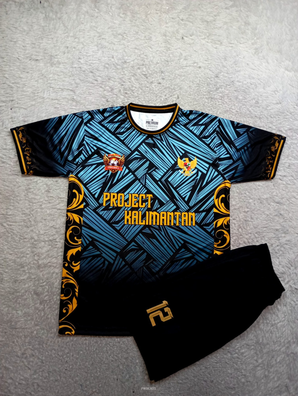 Jersey Kalimantan: Biru-Hitam dengan Motif & Garuda - Jersey Custom PROKAOS