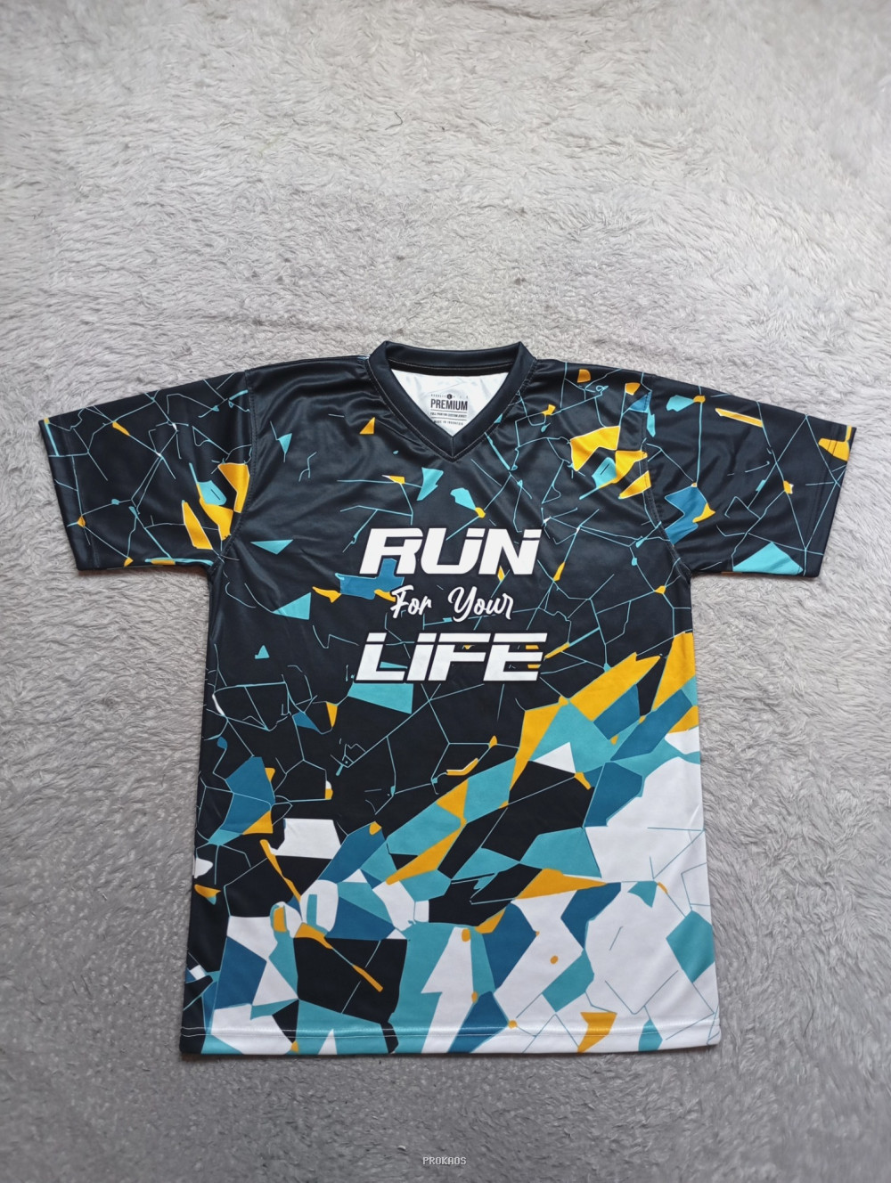 Jersey Lari 'Run for Your Life' dengan Desain Abstrak - Jersey Custom PROKAOS