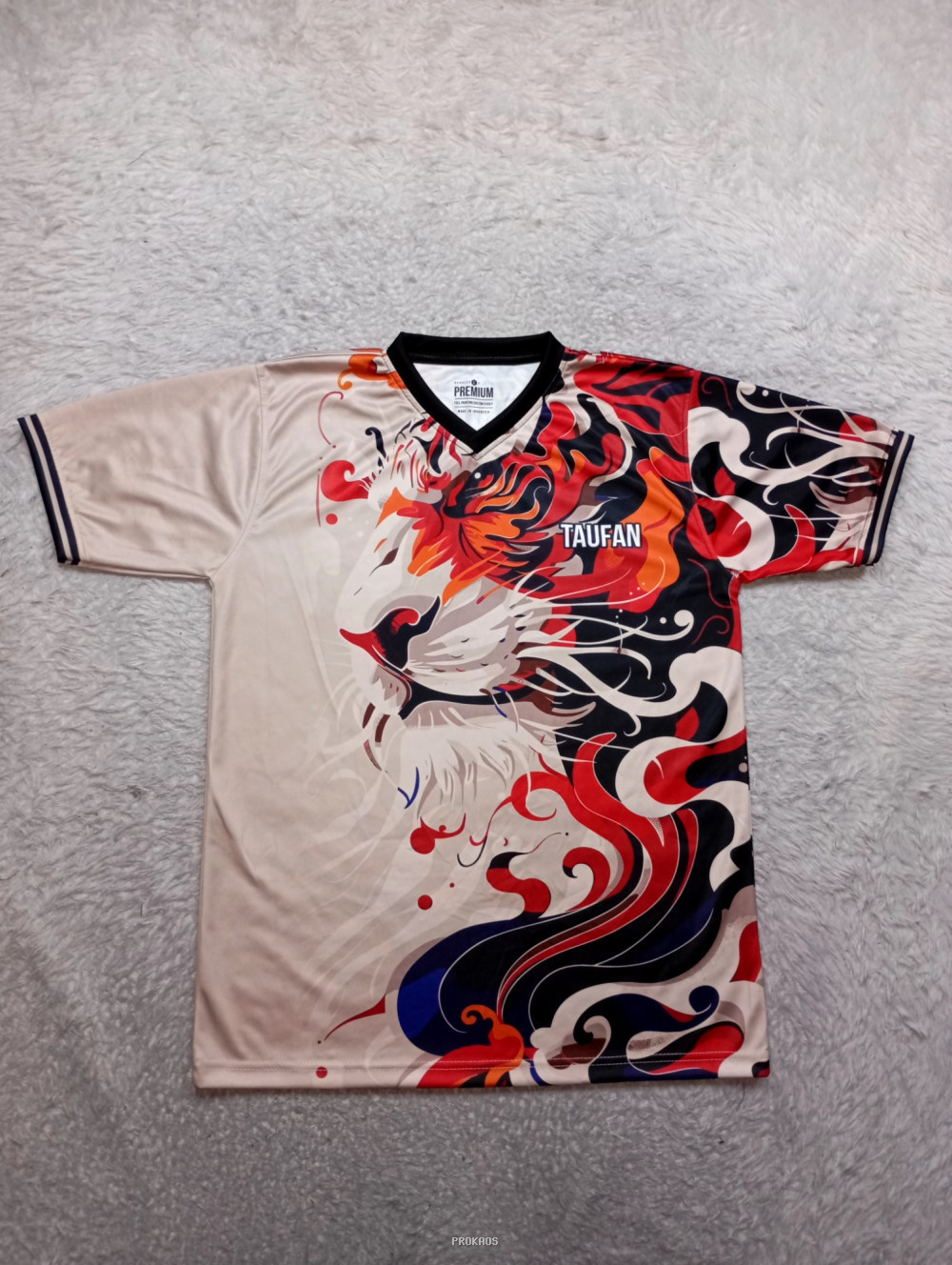 Jersey Olahraga Taufan dengan Motif Kepala Harimau yang Dinamis - Jersey Custom PROKAOS