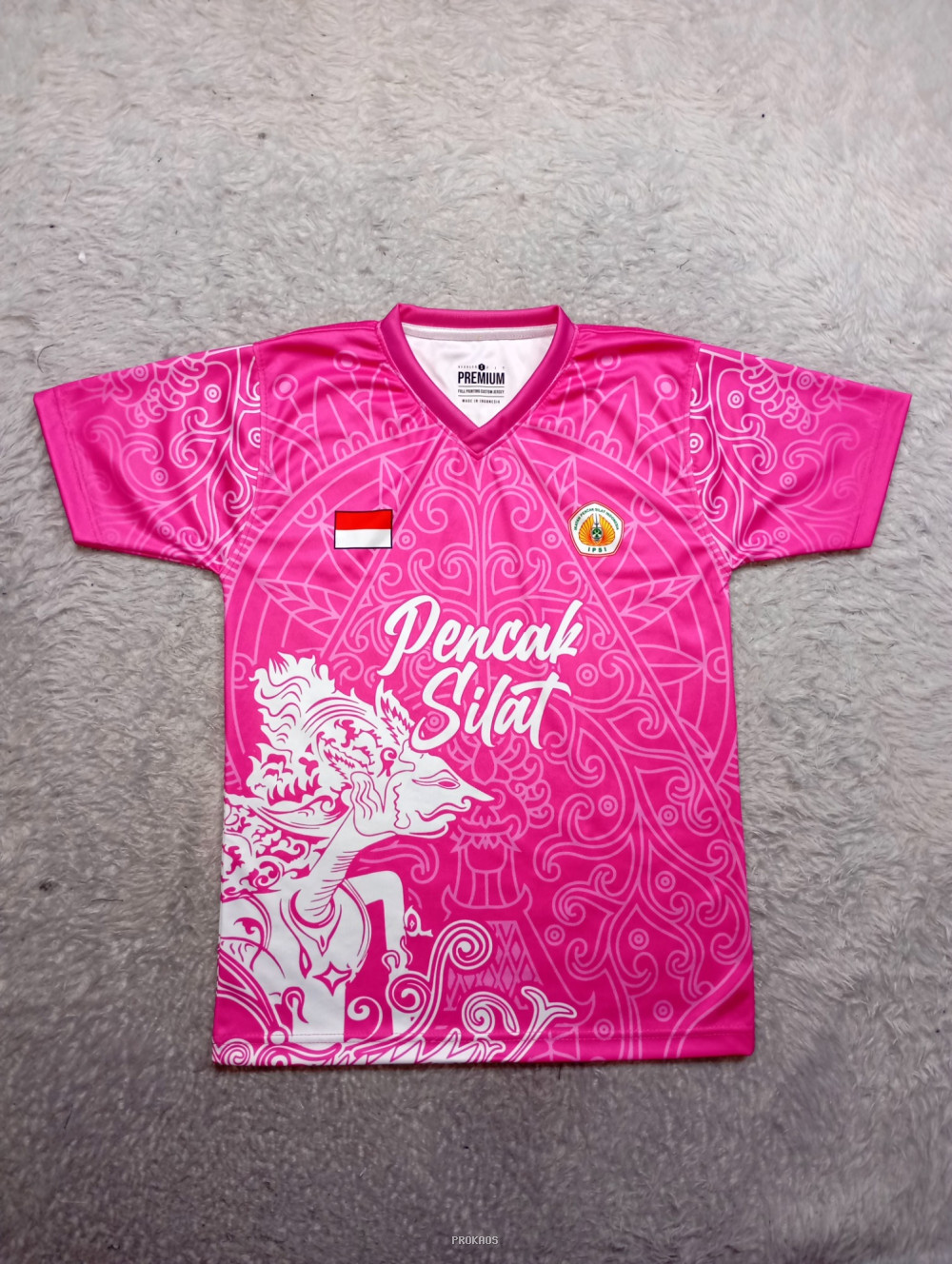 Jersey Pencak Silat: Merah Muda dengan Desain Wayang & Ornamen - Jersey Custom PROKAOS
