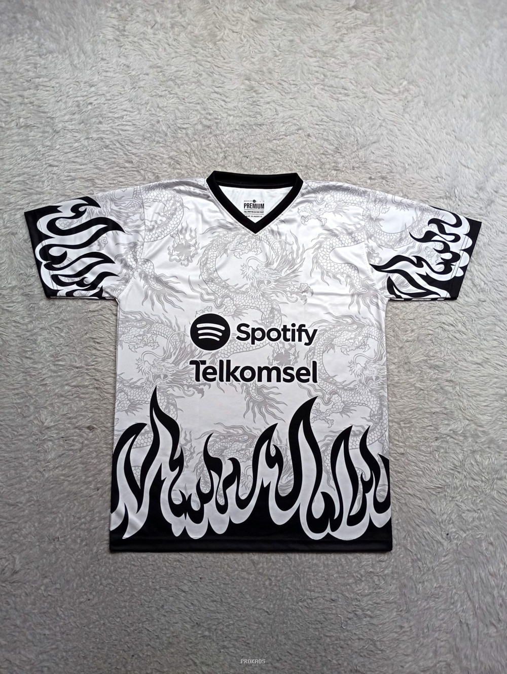 Jersey Putih dengan Motif Naga, Api, dan Sponsor - Jersey Custom PROKAOS