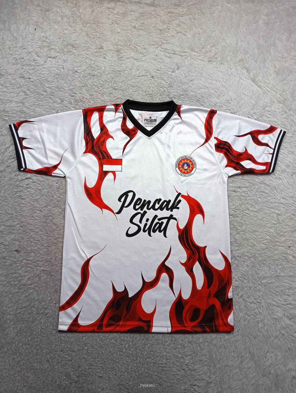 Jersey Putih Pencak Silat dengan Motif Api Merah - Jersey Custom PROKAOS