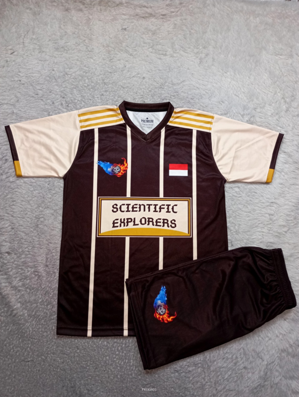 Jersey Sepak Bola Scientific Explorers : Coklat, Krem, Gold - Jersey Custom PROKAOS