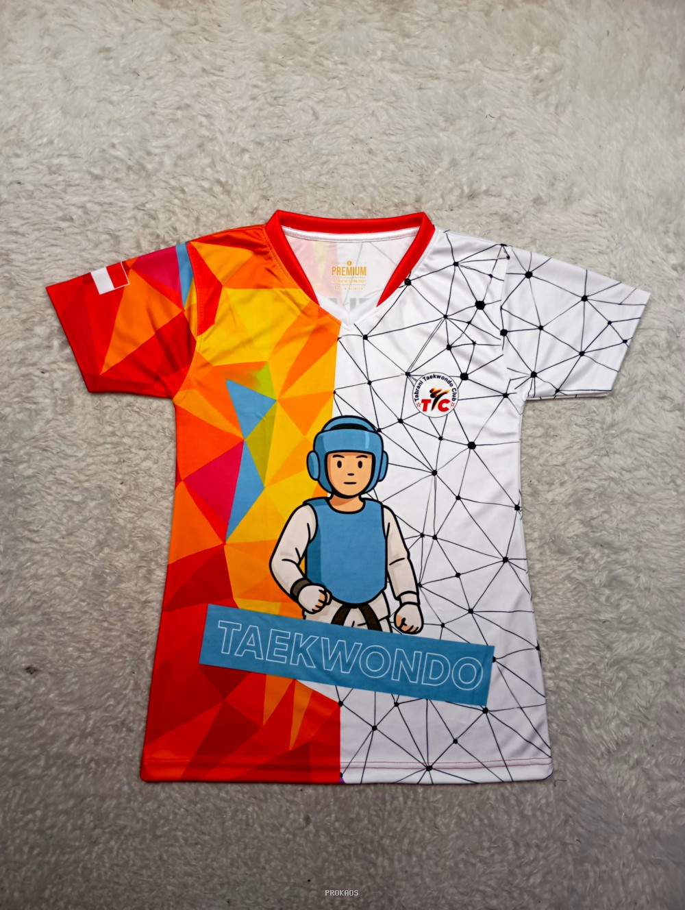 Jersey Taekwondo: Desain Geometris & Ilustrasi Atlet - Jersey Custom PROKAOS