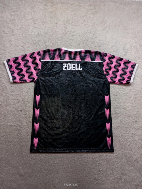 Jersey Badminton Hitam-Pink dengan Motif Gelombang & Logo - Gambar 2