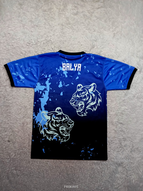 Jersey Biru dengan Desain Harimau Garis Putih - Gambar 2