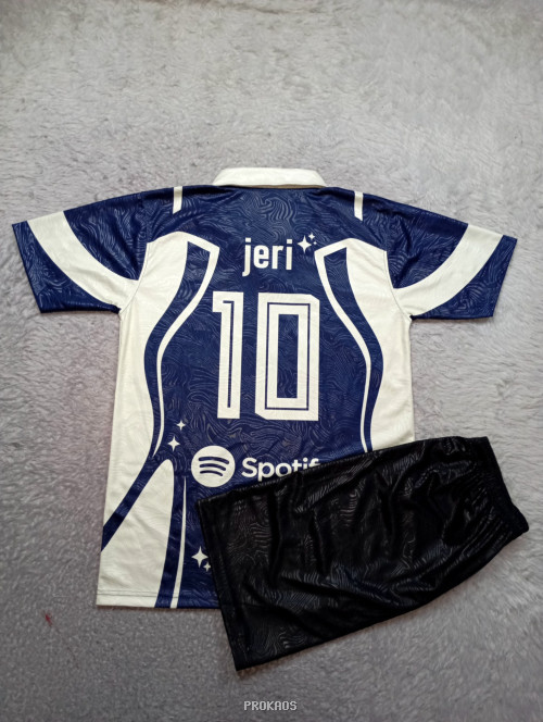 Jersey Bola Xone: Biru Tua, Putih, & Celana Hitam - Gambar 4
