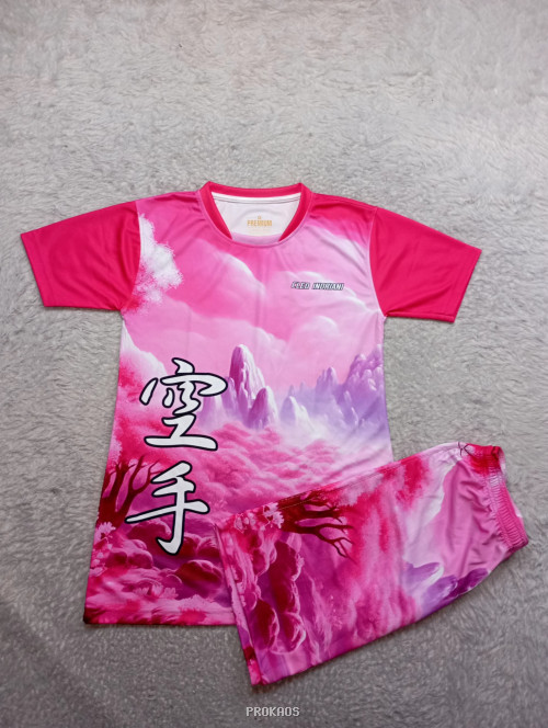 Jersey Karate Pink: Desain Gunung & Kanji - Jersey Custom PROKAOS