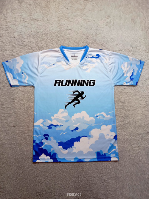 Jersey Lari dengan Desain Langit Berawan dan Siluet Pelari - Jersey Custom PROKAOS