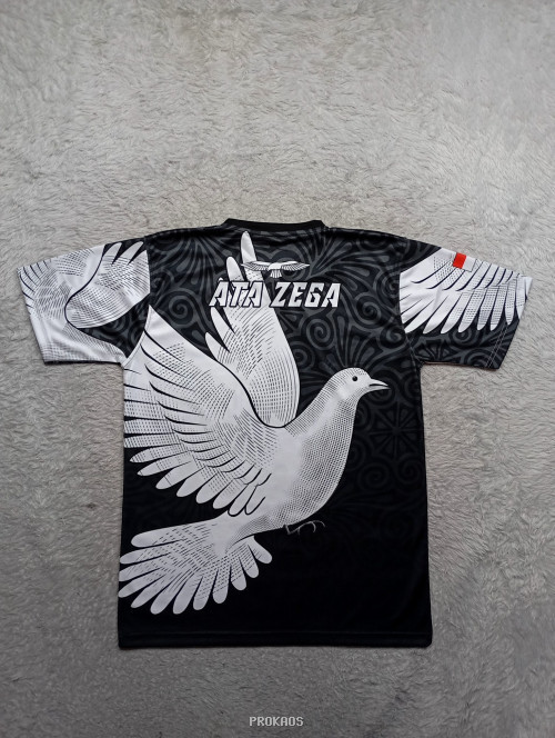 Jersey Merpati Putih dengan Desain Burung & Siluet Pesilat - Gambar 2