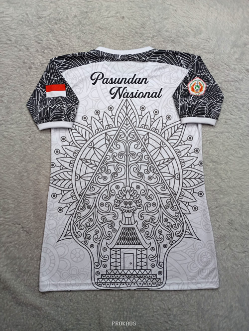 Jersey Pencak Silat Putih Motif Wayang dan Batik - Gambar 2