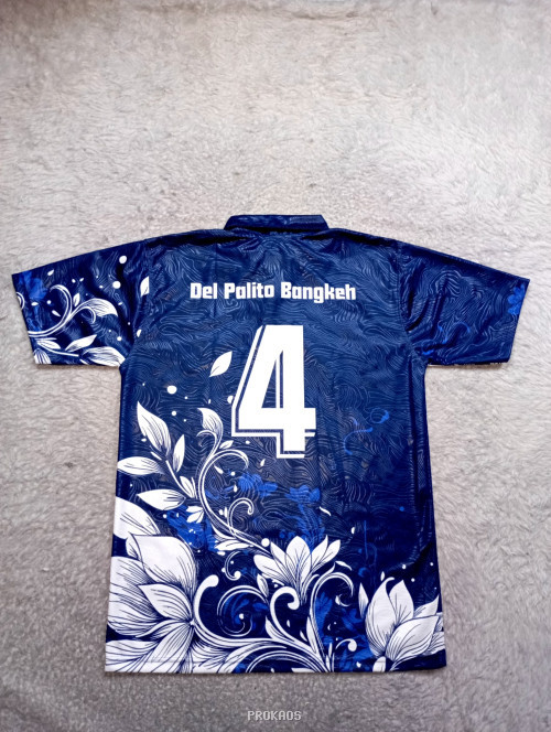 Jersey Polo Biru Navy: Motif Bunga & Lambang Garuda Indonesia - Gambar 2