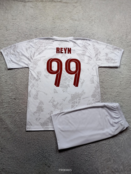 Jersey Putih Desain Abstrak dengan Sponsor Spotify - Gambar 2