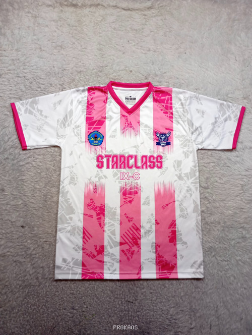 Jersey Putih-Pink dengan Desain Garis Vertikal dan Logo - Jersey Custom PROKAOS