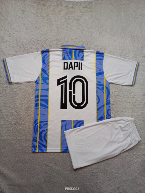 Jersey Sepak Bola Putih Biru dengan Sponsor - Gambar 2