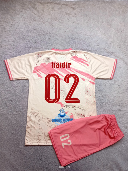 Jersey Sepak Bola StEva: Krem-Merah Muda dengan Motif Abstrak - Gambar 2